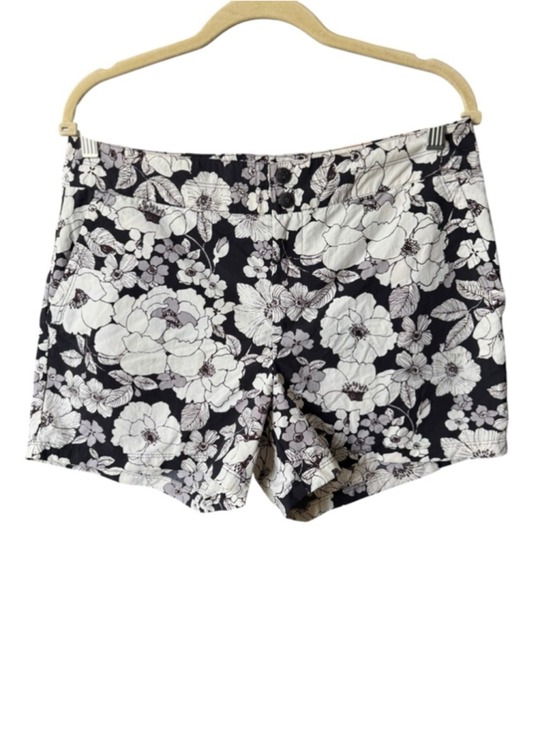 Eddie Bauer Pants - Women's Eddie Bauer Black and White Floral Shorts Size 10